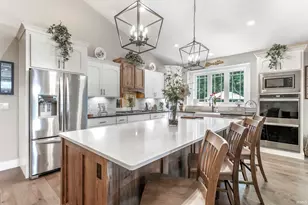 54706 Columbia Bay Dr, Osceola, IN 46561 - Photo 8