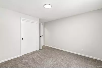 23457 Greenleaf Boulevard, Elkhart, IN 46514 - Photo 16
