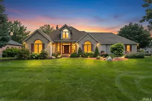 59390 High Pointe Dr, South Bend, IN 46614 - Photo 1