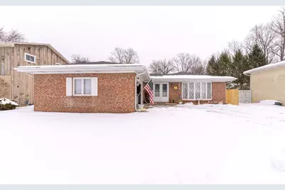 140 Manchester Drive, Mishawaka, IN 46544 - Photo 1