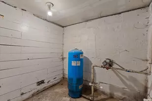 52128 Helmen Ave, South Bend, IN 46637 - Photo 14