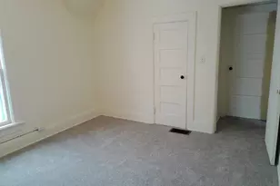 1619 Leer St, South Bend, IN 46613 - Photo 8