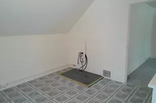 1619 Leer St, South Bend, IN 46613 - Photo 10