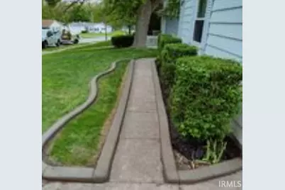 1921 Piedmont Way, South Bend, IN 46614 - Photo 4
