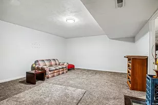 55370 Falling Water Dr, Elkhart, IN 46514 - Photo 26