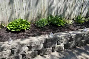 1854 Altgeld St, South Bend, IN 46614 - Photo 4