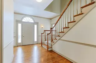 51340 Lake Pointe Ct, Granger, IN 46530 - Photo 2