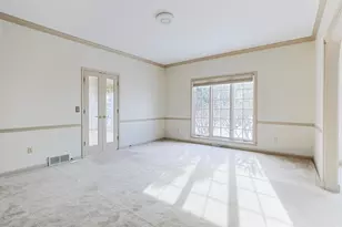 51340 Lake Pointe Ct, Granger, IN 46530 - Photo 10