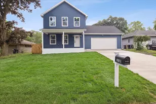 110 S 33rd St, South Bend, IN 46615 - Photo 1