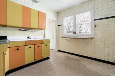 1238 Diamond Avenue, South Bend, IN 46628 - Photo 10