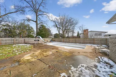 1558 N Bay Drive, Elkhart, IN 46514 - Photo 28