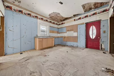 732 Barclay Street, Logansport, IN 46947 - Photo 6