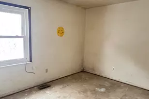 1318 W Darden Rd, South Bend, IN 46628 - Photo 12