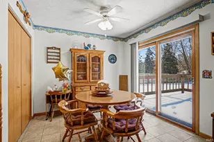55057 Patrician Park Dr, Osceola, IN 46561 - Photo 6