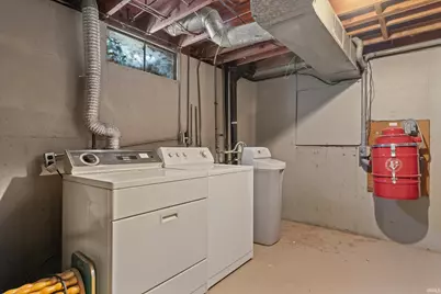 1473 Cambridge Drive, South Bend, IN 46614 - Photo 16