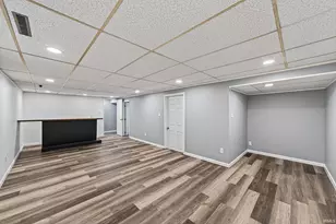 1747 N Olive St, South Bend, IN 46628 - Photo 22