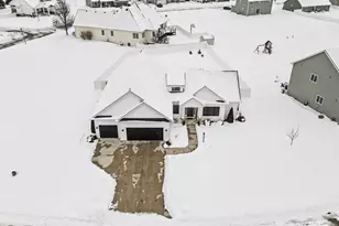 404 W Daybreak Dr, Lakeville, IN 46536 - Photo 28