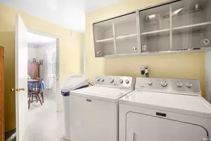 1950 Trent Way, South Bend, IN 46614 - Photo 8