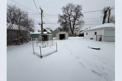 817 E Eckman Street, South Bend, IN 46614 - Photo 4