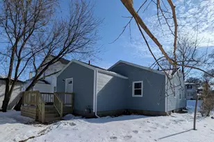 313 E Irvington Ave, South Bend, IN 46614 - Photo 18