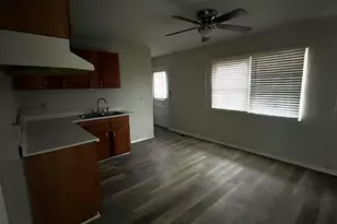 1333 Southlea Dr, South Bend, IN 46628 - Photo 4