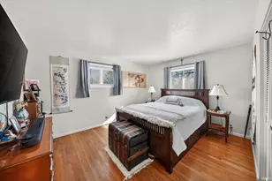 19075 Dresden Dr, South Bend, IN 46637 - Photo 12