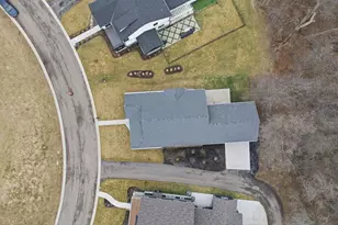 3331 Blarney Dr, South Bend, IN 46628 - Photo 30