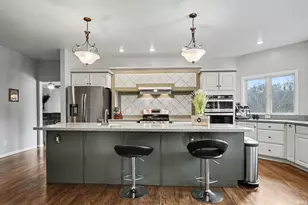 20578 Hynes Dr, South Bend, IN 46614 - Photo 6