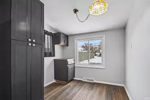 733 Sylvan Ln, South Bend, IN 46619 - Photo 6