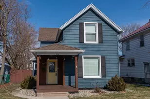 304 E 8th St, Mishawaka, IN 46544 - Photo 1