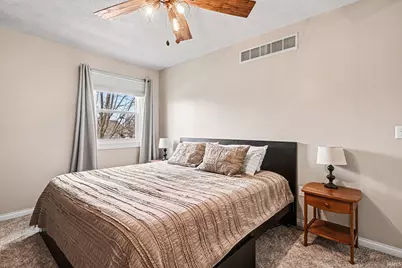 52742 Silver Fox Trail, South Bend, IN 46628 - Photo 18