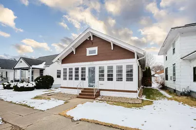 1119 College Street, South Bend, IN 46628 - Photo 2