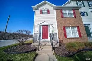 437 Abbey St, South Bend, IN 46637 - Photo 2