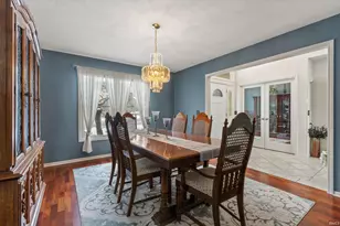 51934 Watersedge Ct, South Bend, IN 46628 - Photo 6