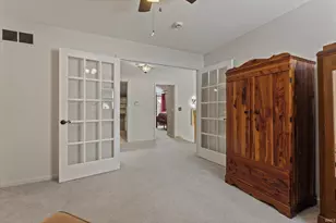 51934 Watersedge Ct, South Bend, IN 46628 - Photo 24