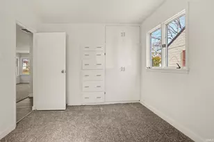 122 E Willow Dr, South Bend, IN 46637 - Photo 18