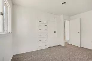 122 E Willow Dr, South Bend, IN 46637 - Photo 16
