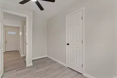 3706 W Jefferson Boulevard, South Bend, IN 46619 - Photo 16