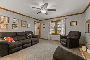 19120 Stone Ridge Dr, South Bend, IN 46637 - Photo 4