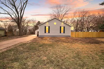 1819 N Sheridan Street, South Bend, IN 46628 - Photo 2