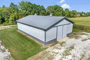 68555 Oak Rd, Lakeville, IN 46536 - Photo 10