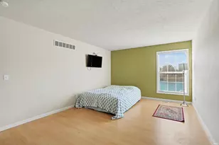 926 Vawter Cir, South Bend, IN 46614 - Photo 12