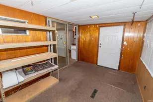 55219 Lexington Ave, South Bend, IN 46628 - Photo 8