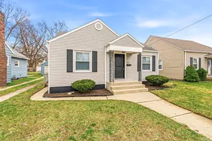 2022 Hollywood Pl, South Bend, IN 46616 - Photo 2