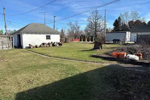 604 Ohio St, Walkerton, IN 46574 - Photo 20