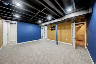 2410 Eisenhower Ave, South Bend, IN 46615 - Photo 24