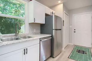 19793 Greenacre St, South Bend, IN 46637 - Photo 12