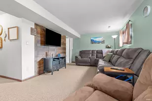 21877 Shady Hollow Ln, South Bend, IN 46628 - Photo 16