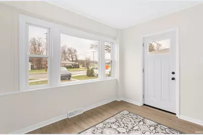4020 Vistula Road, Mishawaka, IN 46544 - Photo 2