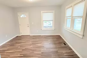 516 N Logan St, Mishawaka, IN 46545 - Photo 4